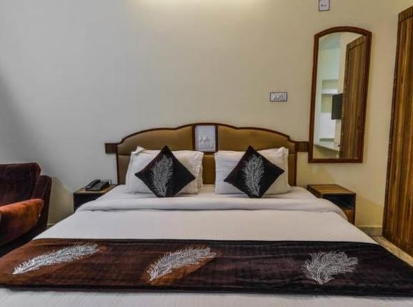 Hotel Vinayakam Udajpur Zewnętrze zdjęcie